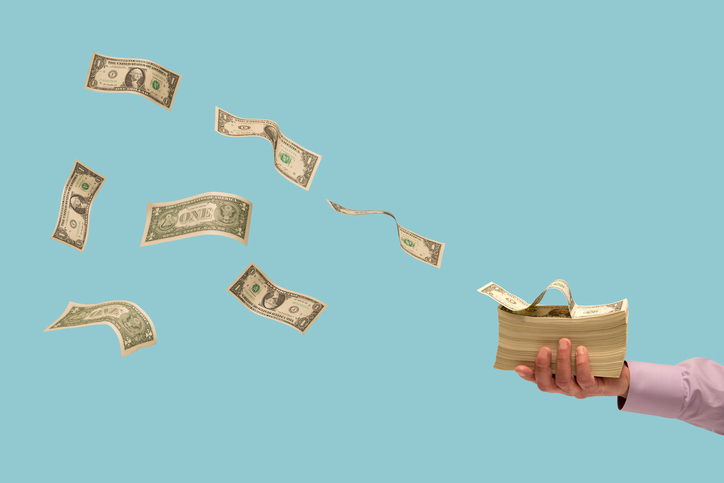 campaign fundraising: cash on hand vs. money raised Campaign fundraising: cash on hand vs. money raised